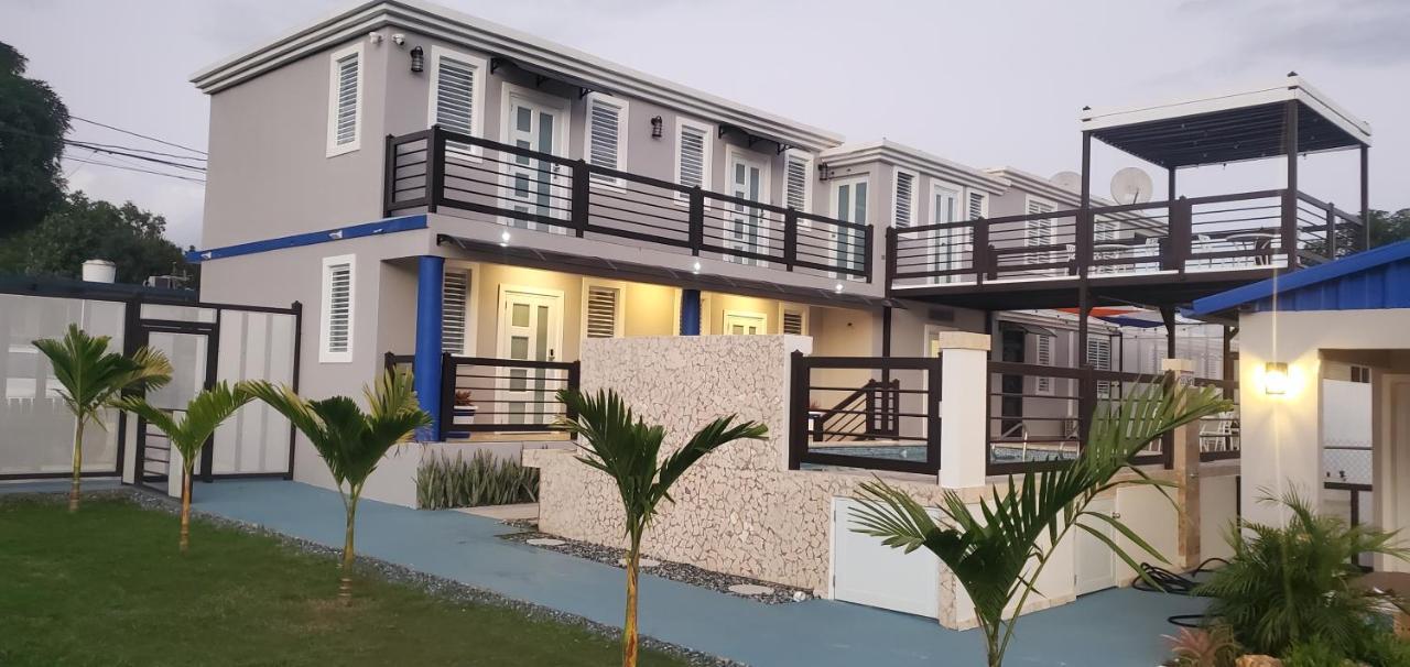 2 Palmas Str Hotel Aguadilla Exterior foto